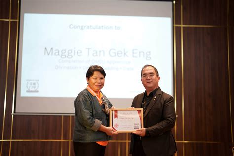 Certificate Of Practice Qi Men Dun Jia Endorsed By