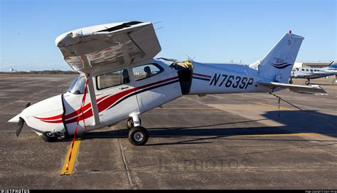 cessna 172sp poh