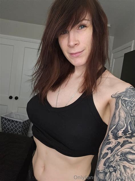 champagneshani OnlyFans leaked content