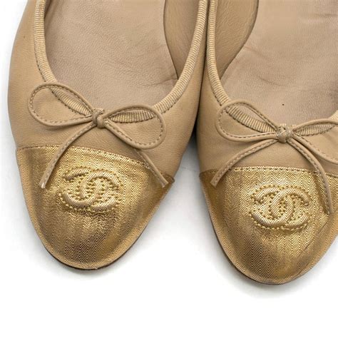 chanel nude flats