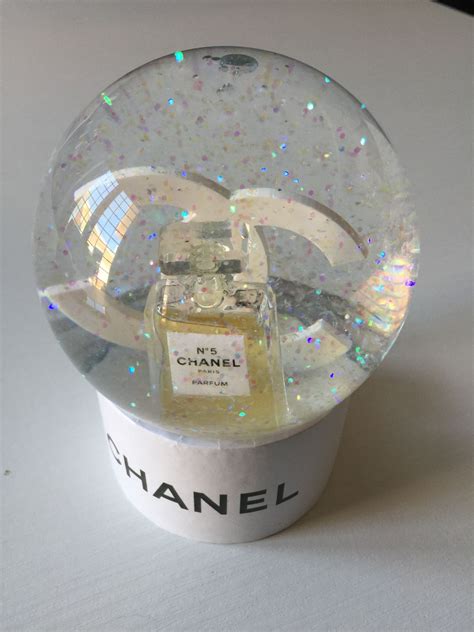 Chanel snow