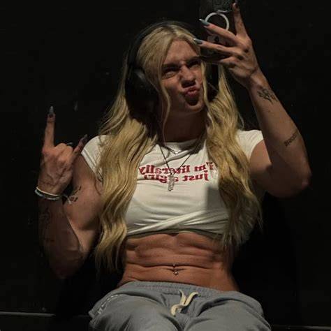 char chant nude