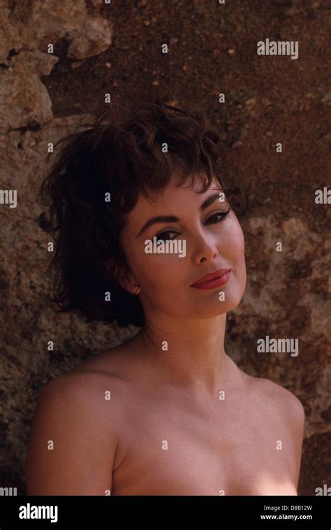 charleen holt biography actor