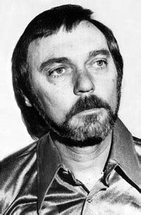 charles b pierce biography