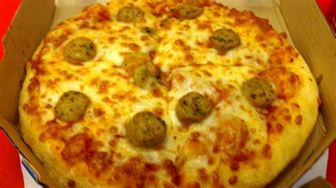 CHEESE SAUSAGE DOMINO - celap celup bersama Cheese Volcano Pizza❤️