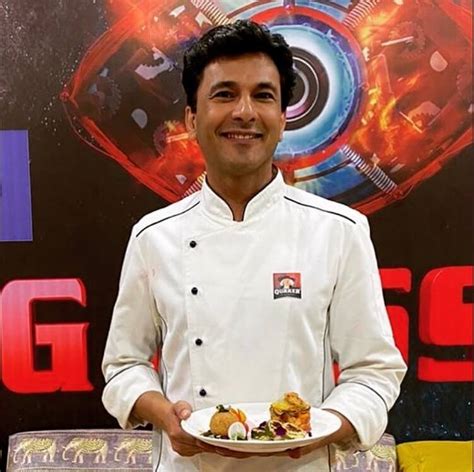 chef vikas khanna biography sample