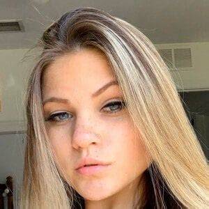 chelsea erdman onlyfans