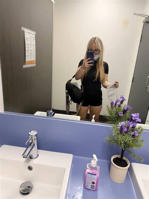 chelseaterese nude