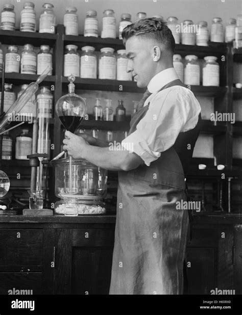 chemist washington