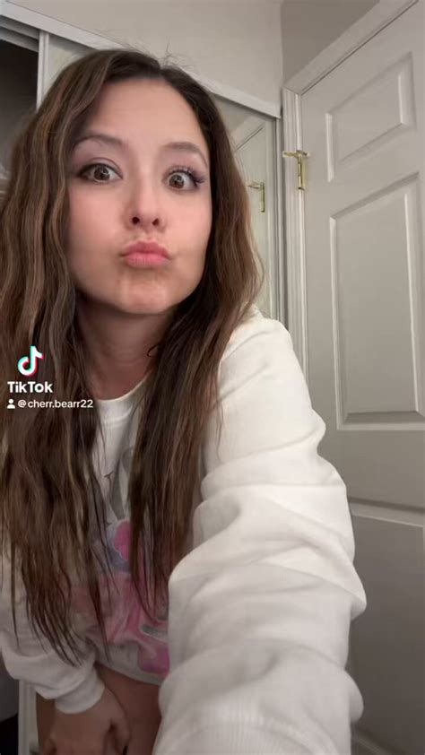 cherr.bearr22 onlyfans