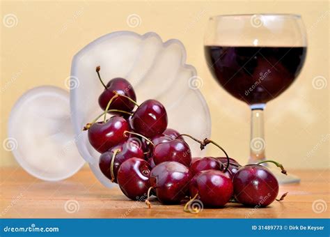 cherries_and_wine_