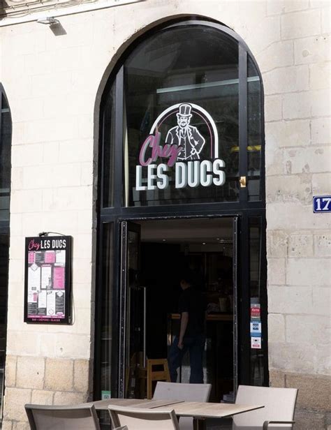 Chez Les Ducs