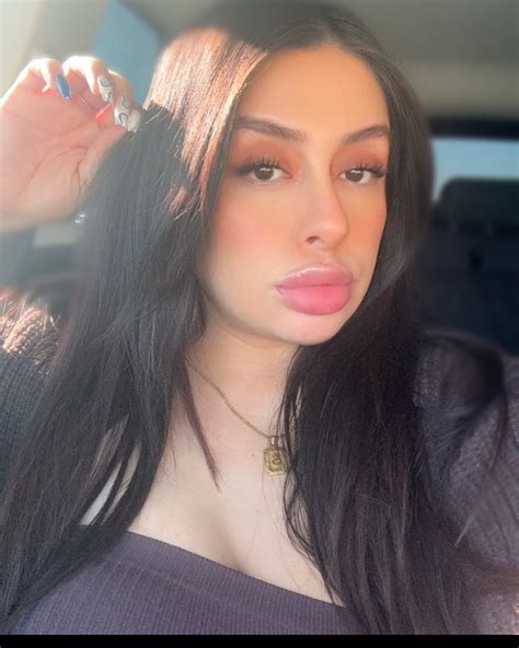 chiaraxnava onlyfans