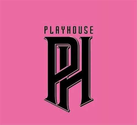 chics playhouse