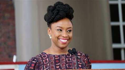 chimamanda ngozi biography