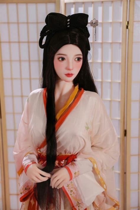 chinese doll nude
