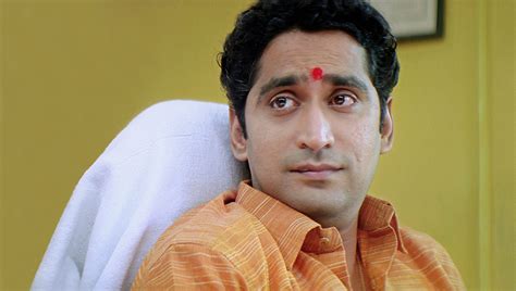 chinmay mandlekar wiki