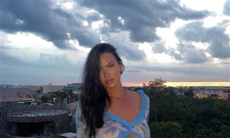 chloe lopez onlyfans