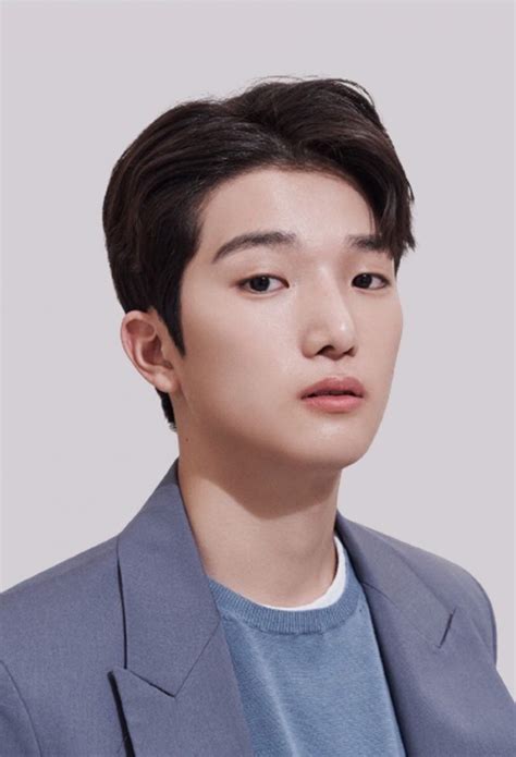 choi min yong biography examples