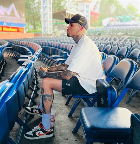 chris brown onlyfans