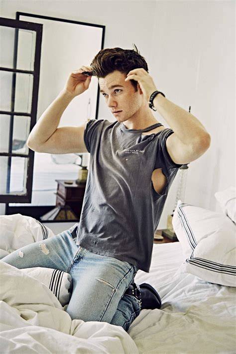 chris colfer nude