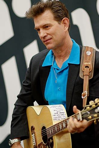 chris isaak singer biography sample