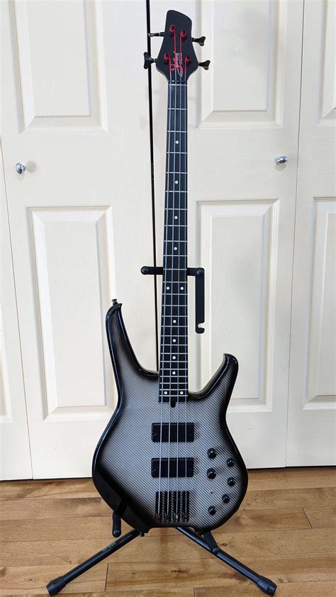 chris wolstenholme signature bass TalkBass.com