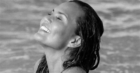 chrissy teigen nude