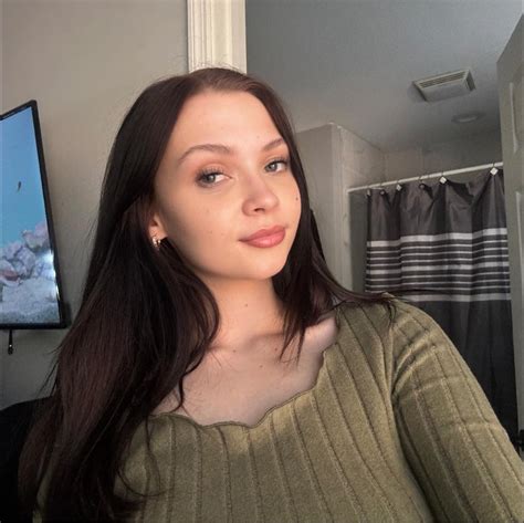 christa corriveau onlyfans