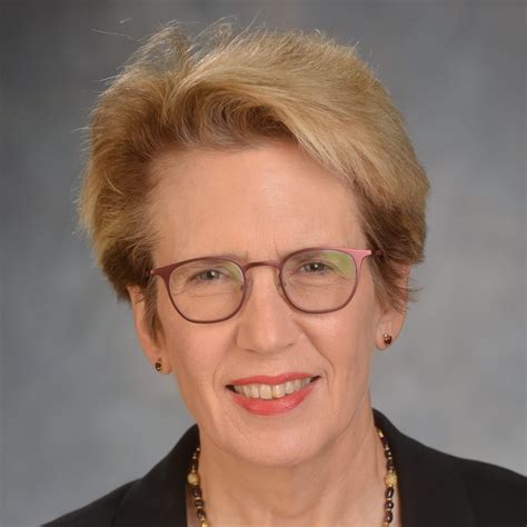 Christine L