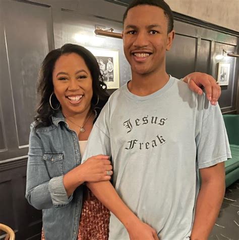 chrystal evans hurst biography examples