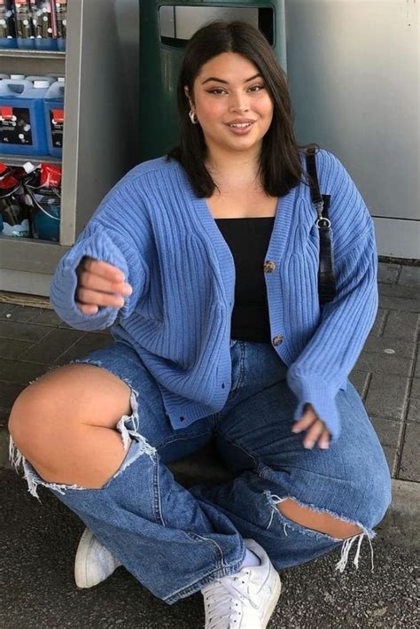 chubby chicks nude