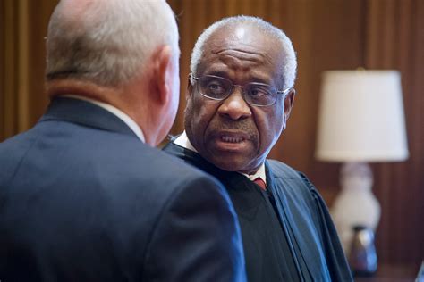 Clarence Thomas invites legal challenges to contraception, same 