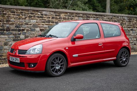 Clio 182