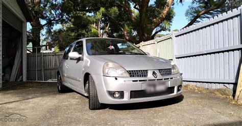 Download Clio 182 Manual 