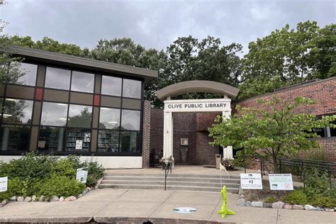 Clive Public Library