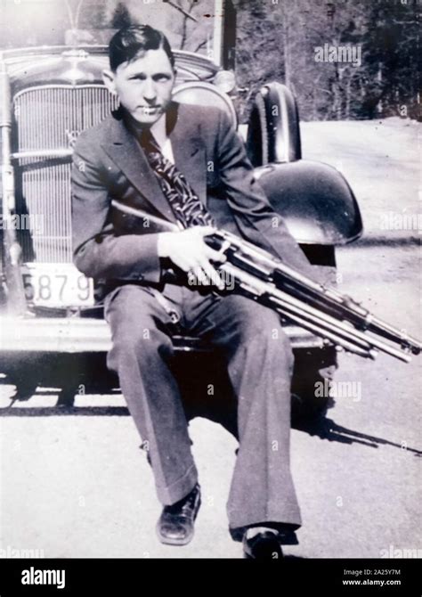 Clyde Chestnut Barrow