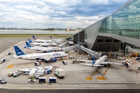 code airport new york