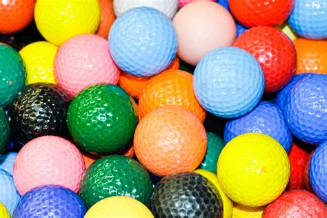 colored golf balls