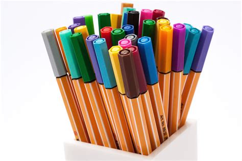 colored pens