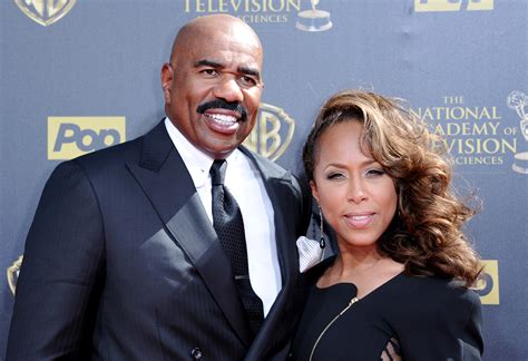 comedian steve harvey biography family