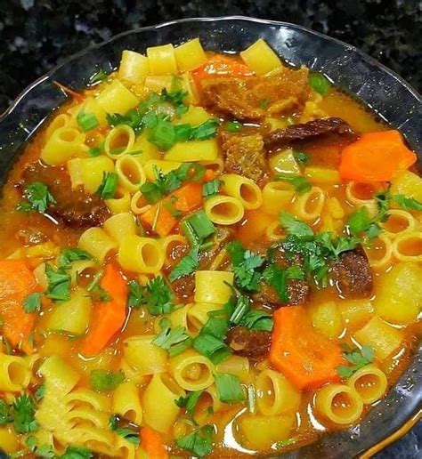 como fazer sopa de macarrão