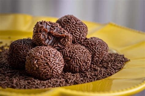 Como Fazer Um Brigadeiro