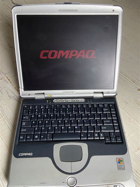 Download Compaq Cm2130 User Guide 