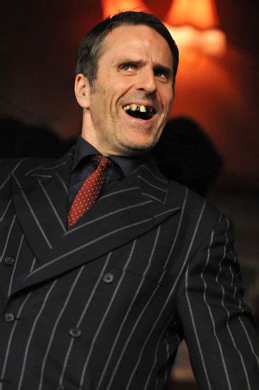 con oneill biography examples