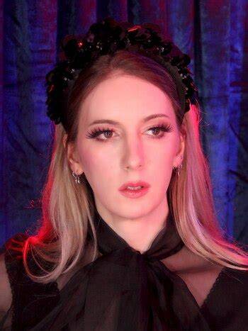 contrapoints nude