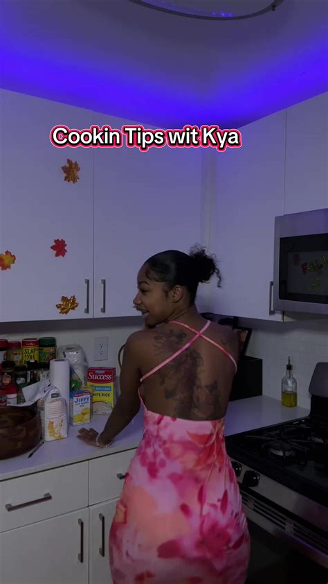 cooknwitkya nude