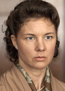 Cordelia Wege Dark