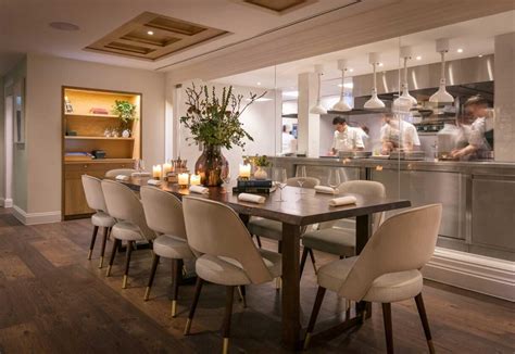 Core Clare Smyth