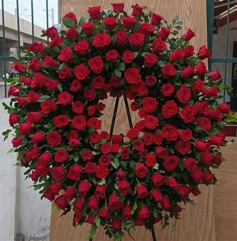 Corona De Rosas